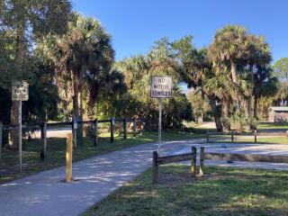 Al Tuttle Trail Entrance